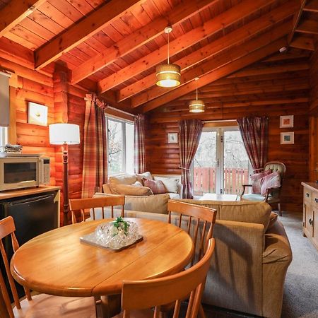 Spruce Lodge Strathpeffer Dış mekan fotoğraf
