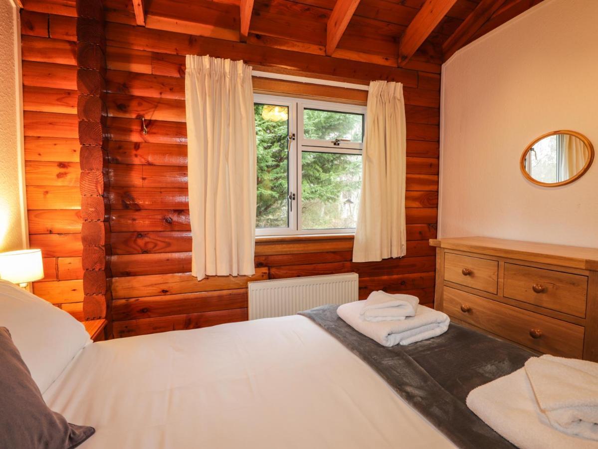 Spruce Lodge Strathpeffer Dış mekan fotoğraf