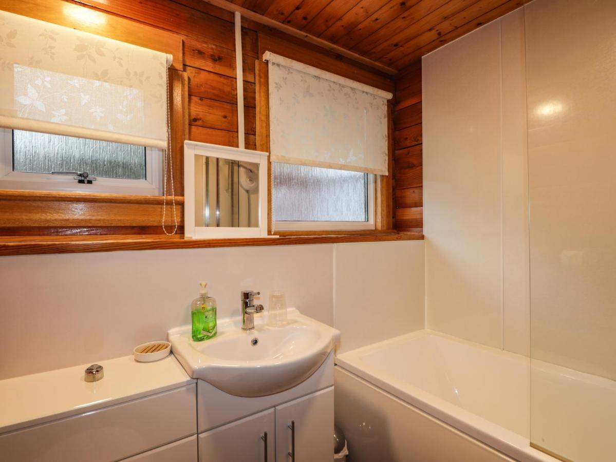 Spruce Lodge Strathpeffer Dış mekan fotoğraf